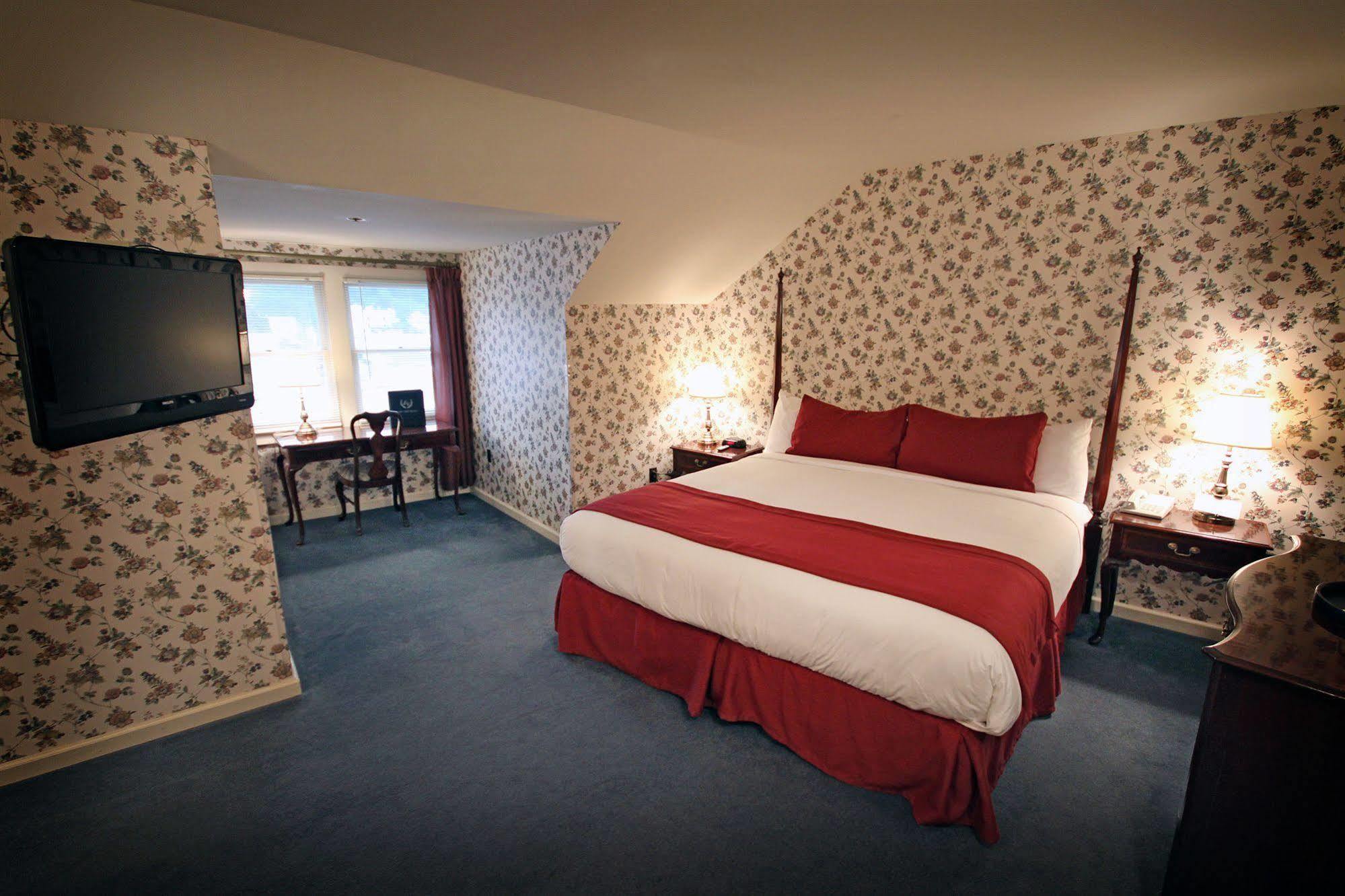 Lake View Hotel Mackinac Island Exterior photo